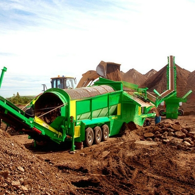 Aanpasbare ontladingsgrootte Kleine houtsnips Trommel Screener Machine voor screening