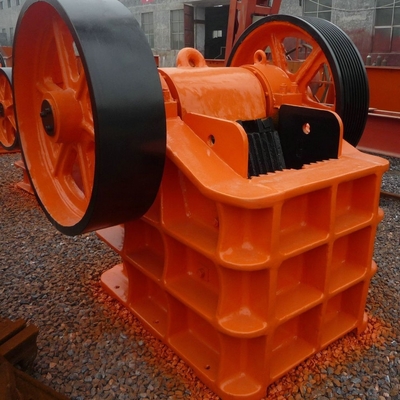 Kleine dieselmotor Power Jaw Type Mobile Mini Rock Jaw Crusher Lijst met ontwerp