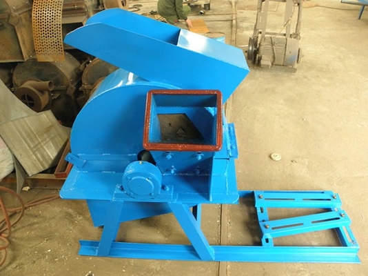 400 kg houtversnipper/snijmachine/maïscobcrusher uitgerust met reserveonderdelen hamer