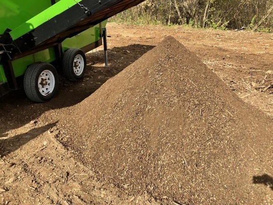 2200 KG mobiele trommel scherm voor het screenen van compost bovengrond en schapen- en rundvlees mest