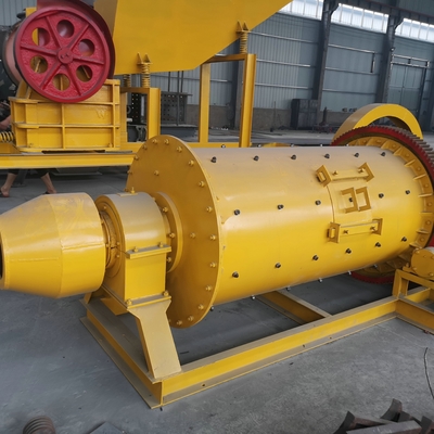 Met een dieselmotor of motor aangedreven natte kogelmolen voor het slijpen van gouderts tegen betaalbare prijzen