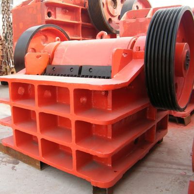 Stone Rock Mini Draagbare Dieselmotor Kaakcrusher Capaciteit 1-500t/h Afvoergrootte 0-300