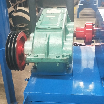 4 Rollerpress ijzererts briketmachine met materiaalvochtigheid van 1-30 t/h Minder dan 50%