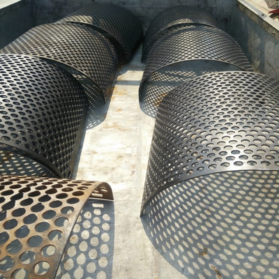 5600x2015x2010mm Rotary Drum Vibrating Compost Sieve voor het screenen van mestkorrels