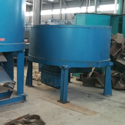 900 KG Wielmalmachine voor steenkool Houtskool Coke IJzerpoedermalmachine